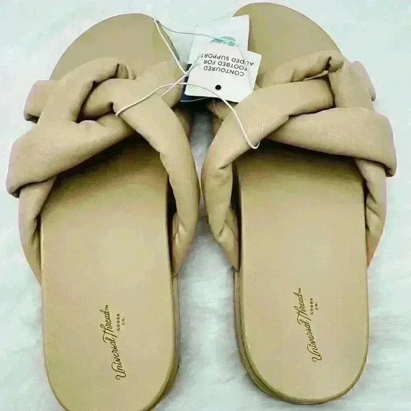 NEW Women's Cosette Padded Slide Sandals - Universal Thread - Tan - Size 8.5 - Picture 3 of 6